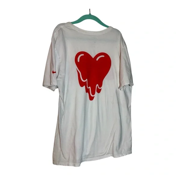 NIKE X EMOTIONALLY UNAVAILABLE White T-Shirt with Red Graphic - Picture 3 of 10
